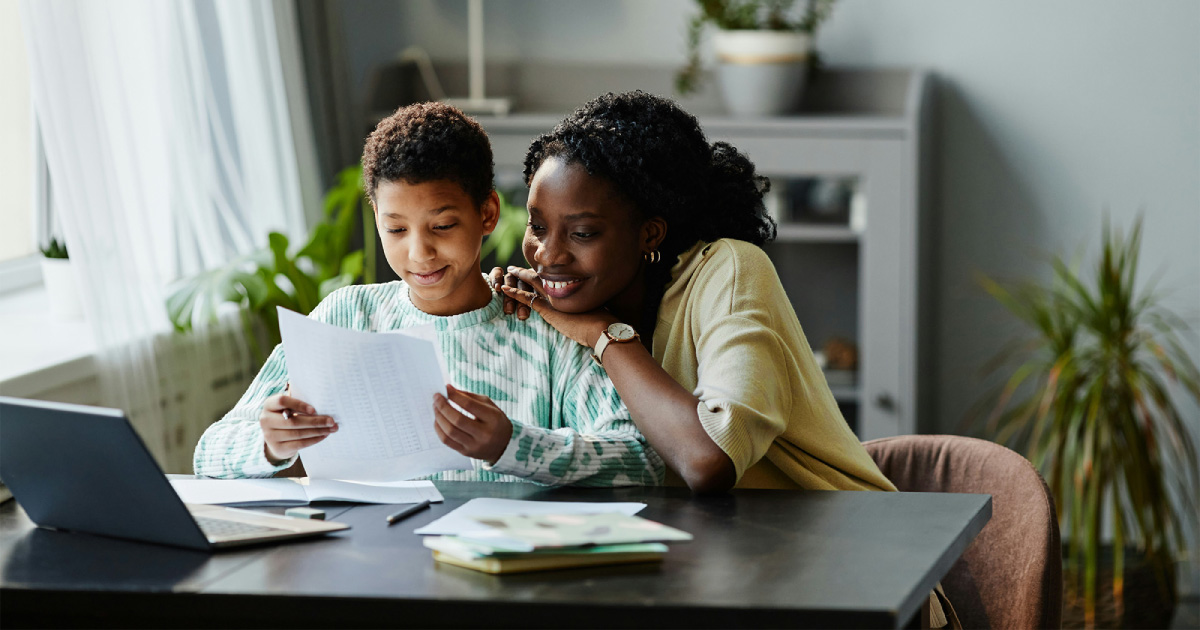 mom and teen talking